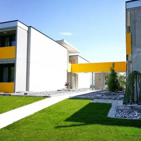 Hinterforst Sleeps 4 Wifi T750744 *